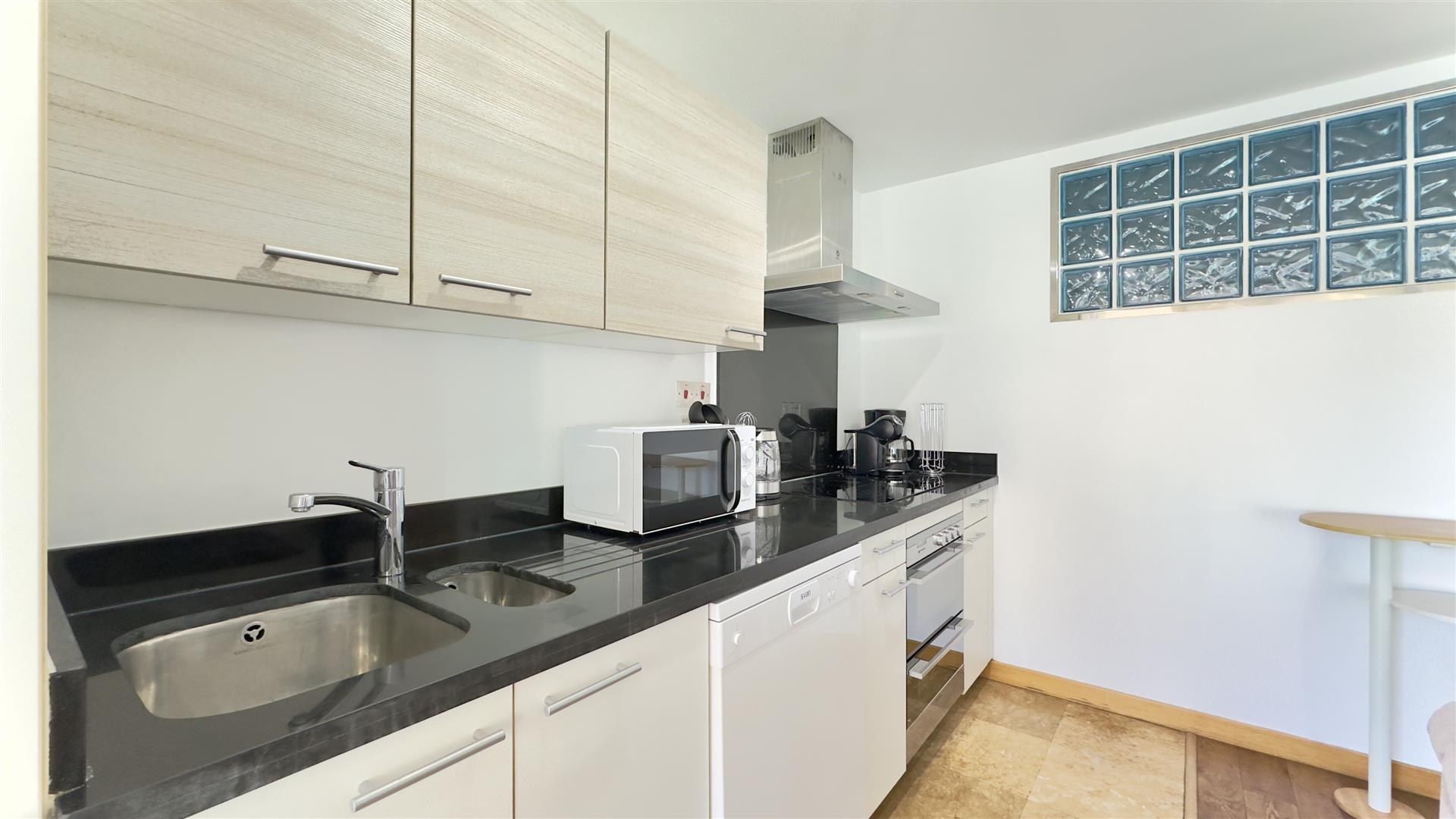 Image of Apartment - 1 Bedrooms - 1 Bathrooms for Rental in Grand Ocean Plaza-Gibraltar, Image 5